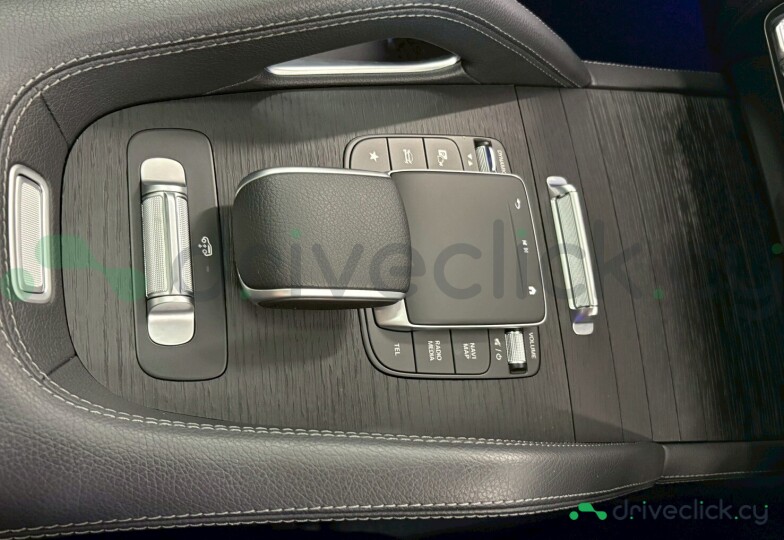 Mercedes GLE-class White