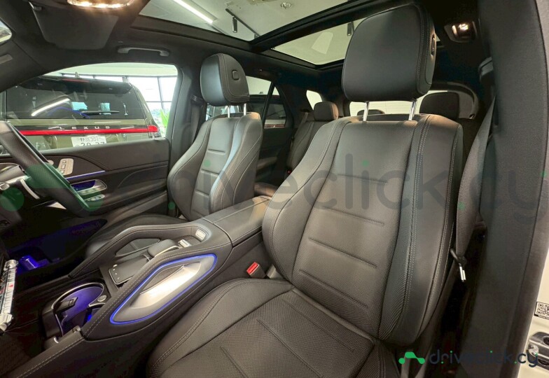 Mercedes GLE-class White