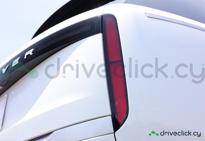 Land Rover Range Rover White
