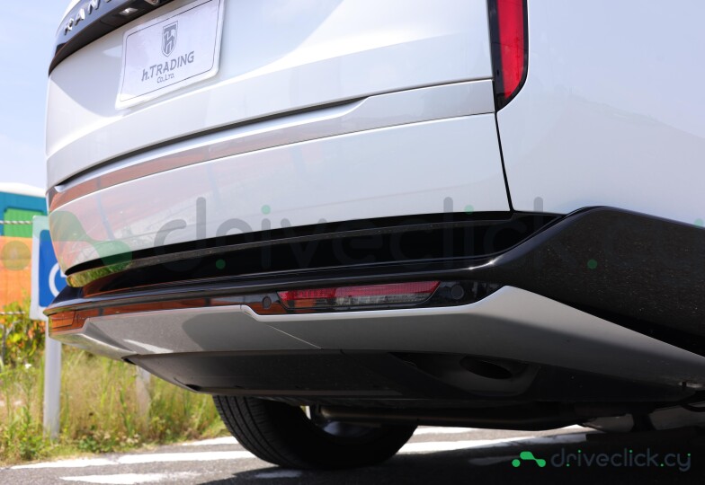 Land Rover Range Rover White
