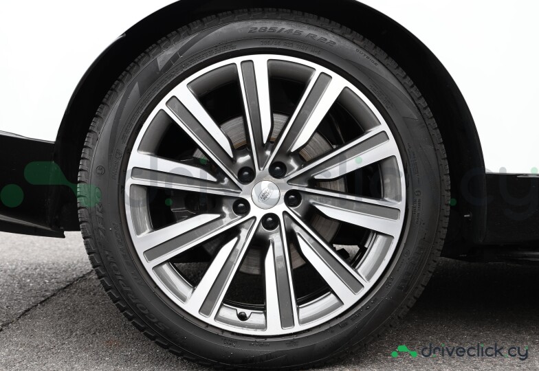 Land Rover Range Rover White