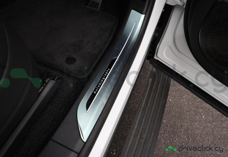 Land Rover Range Rover White