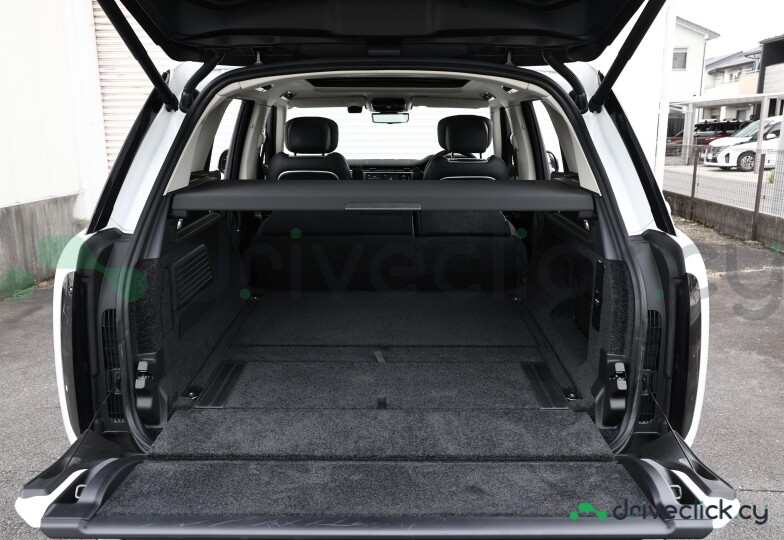 Land Rover Range Rover White