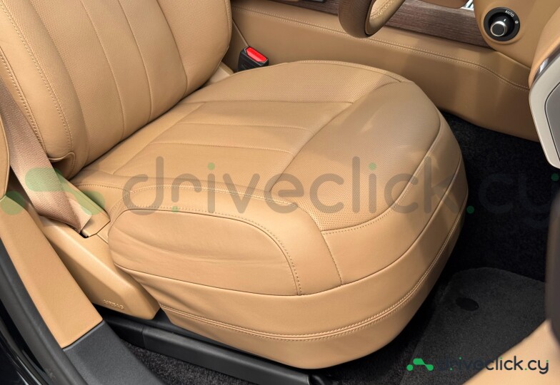 Land Rover Range Rover Black