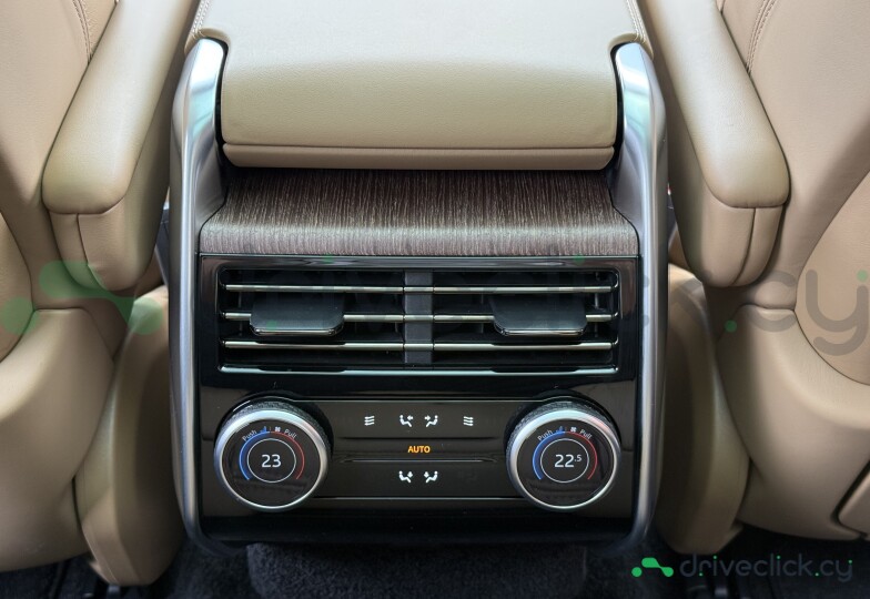 Land Rover Range Rover Black