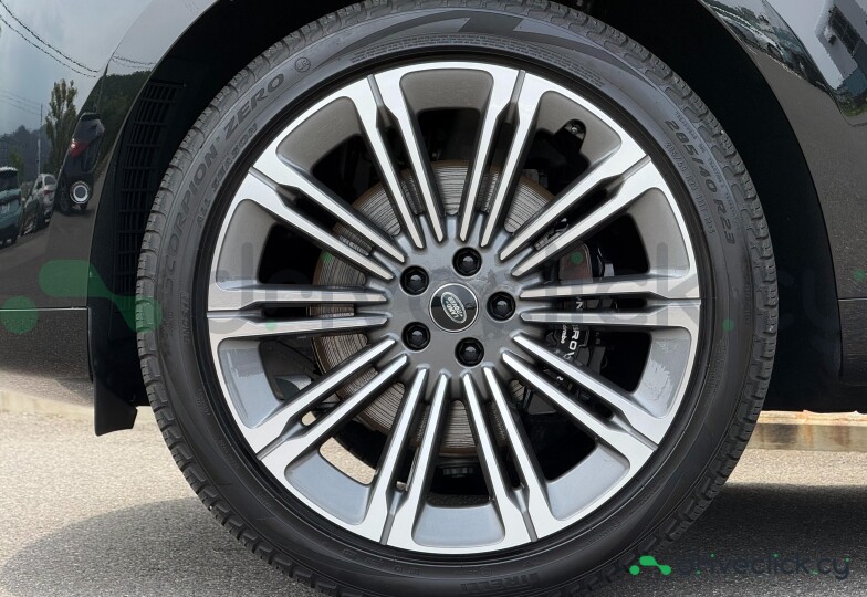 Land Rover Range Rover Black