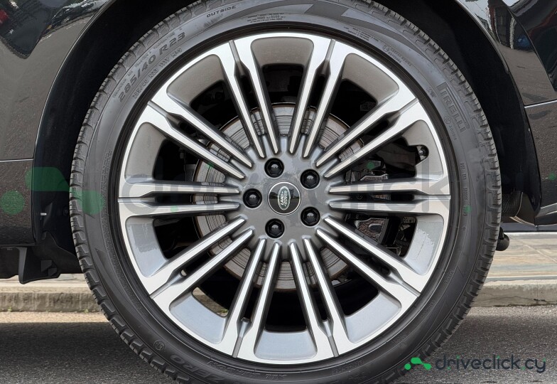 Land Rover Range Rover Black