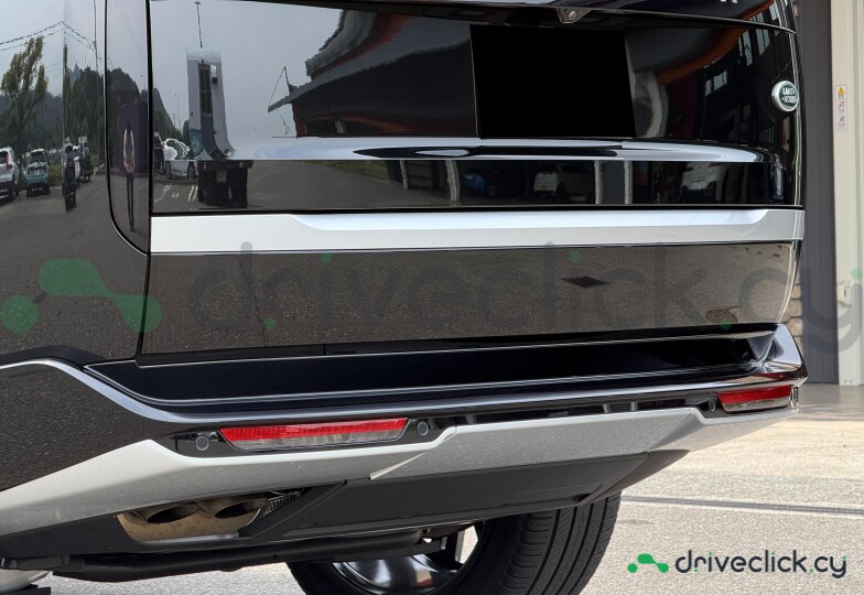 Land Rover Range Rover Black