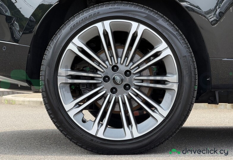 Land Rover Range Rover Black