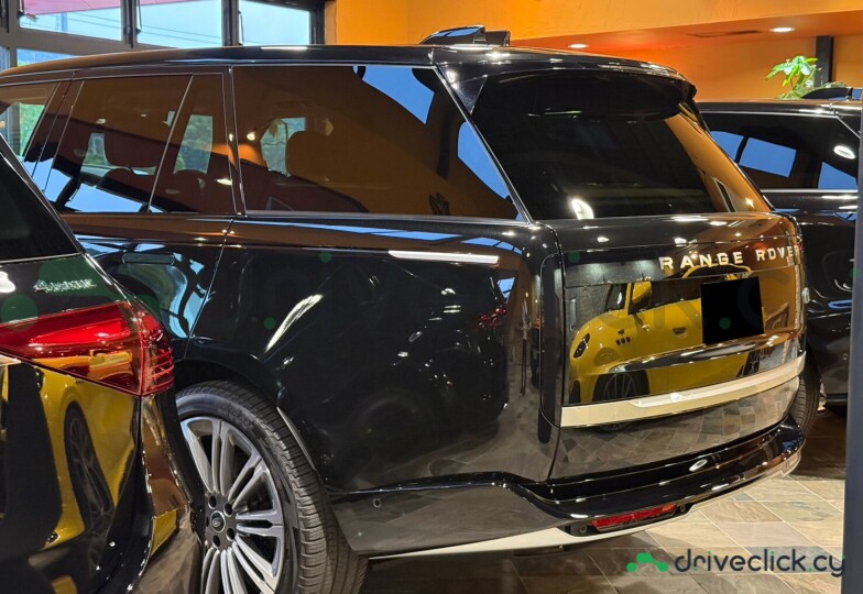 Land Rover Range Rover Black