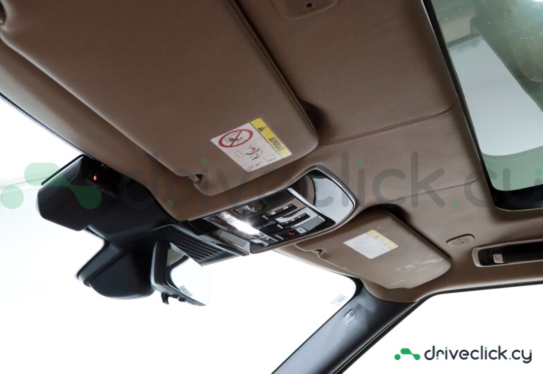 Land Rover Range Rover Grey