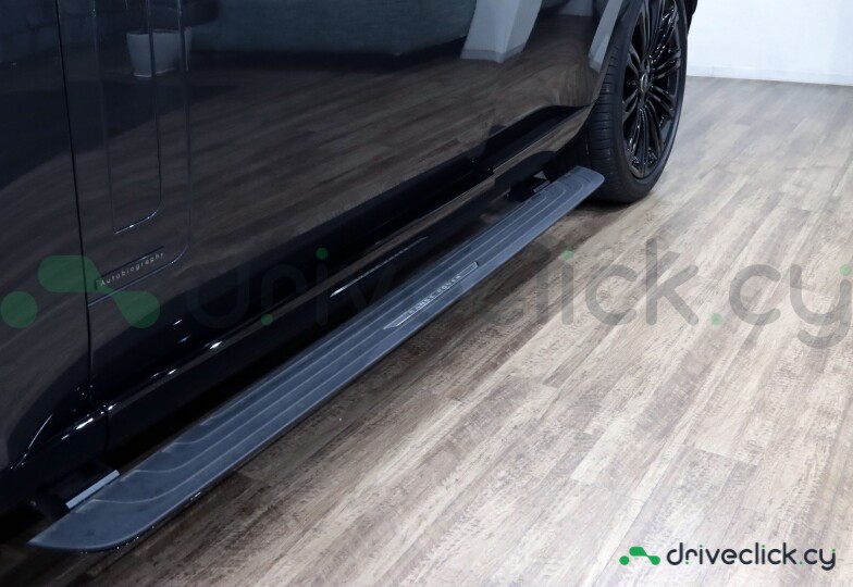Land Rover Range Rover Grey