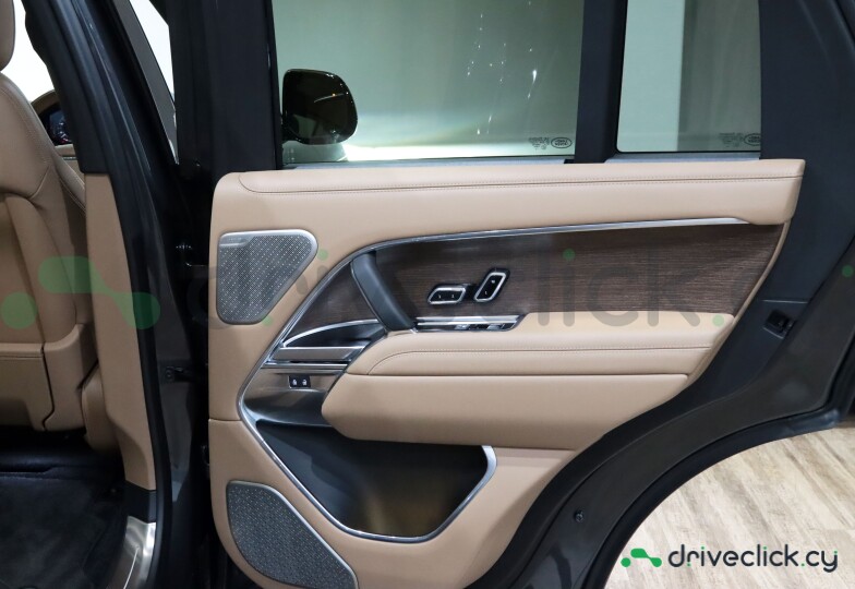 Land Rover Range Rover Grey