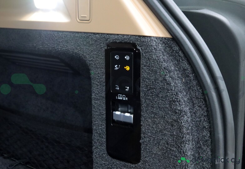 Land Rover Range Rover Grey