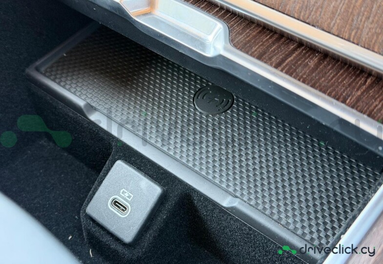 Land Rover Range Rover Grey