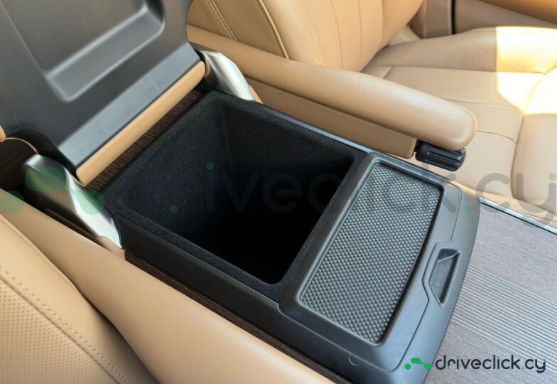 Land Rover Range Rover Grey