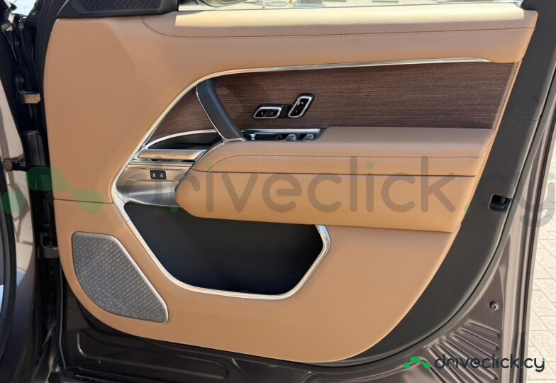 Land Rover Range Rover Grey