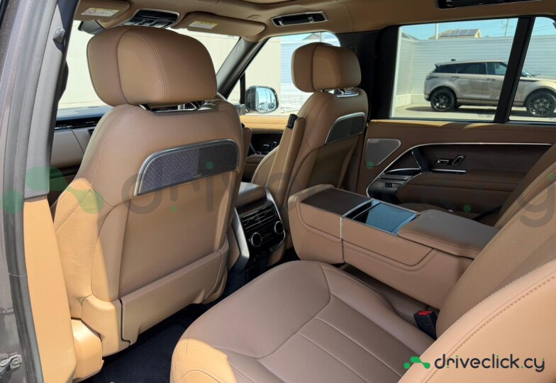 Land Rover Range Rover Grey