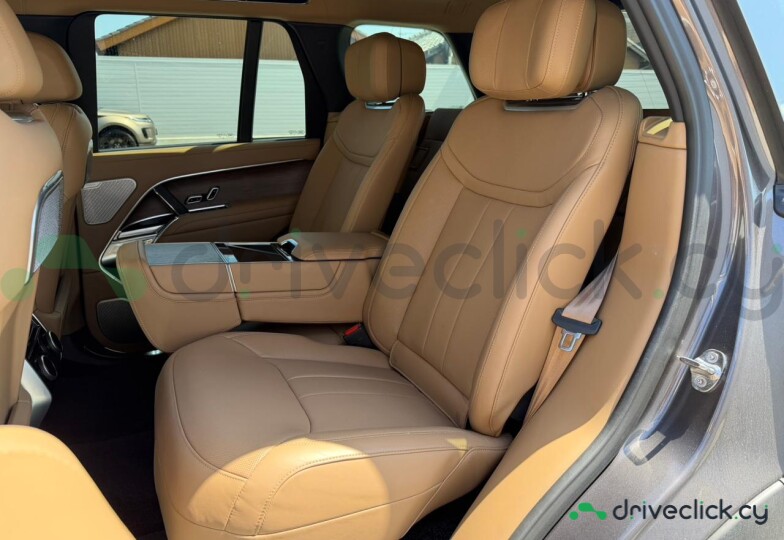 Land Rover Range Rover Grey