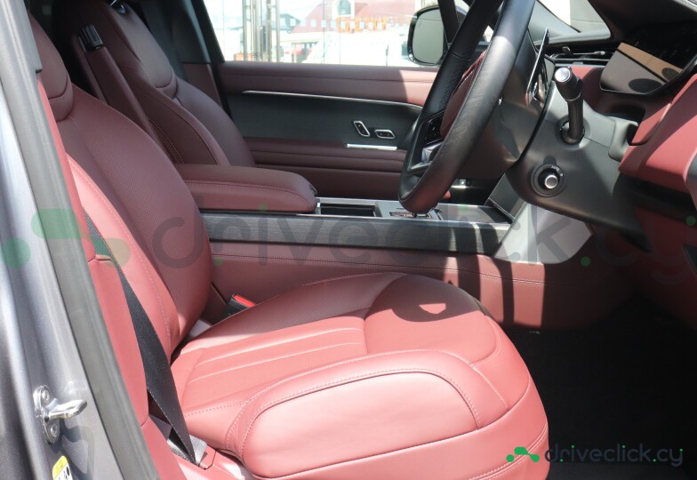 Land Rover Range Rover Grey