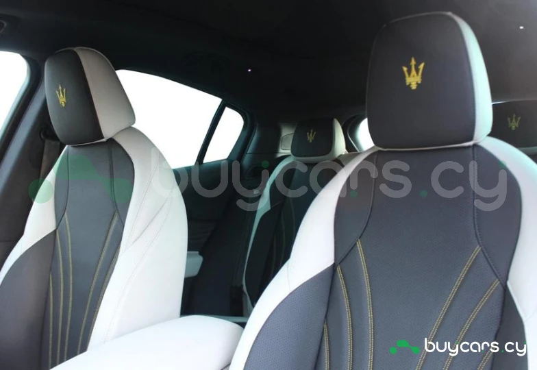 Maserati Grecale Blue