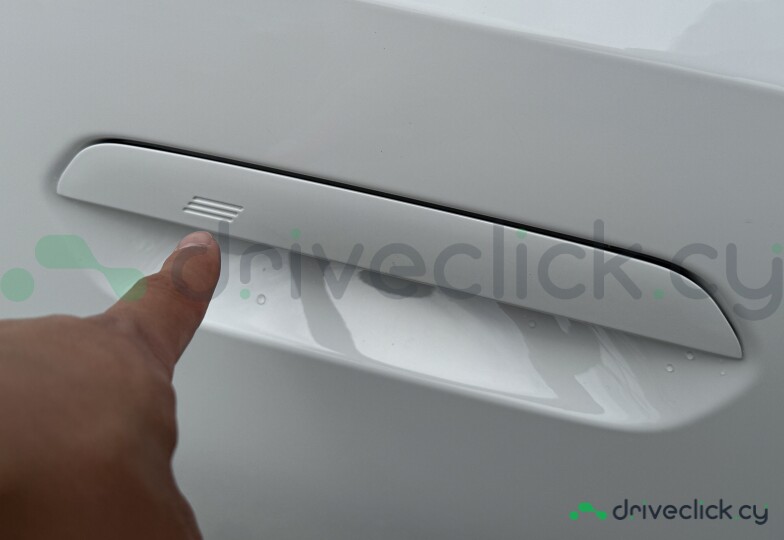 BMW 2 series White