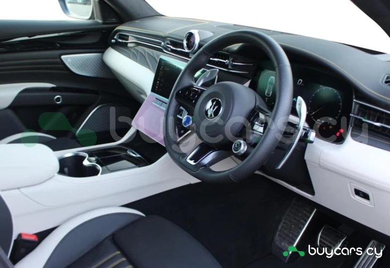 Maserati Grecale Blue