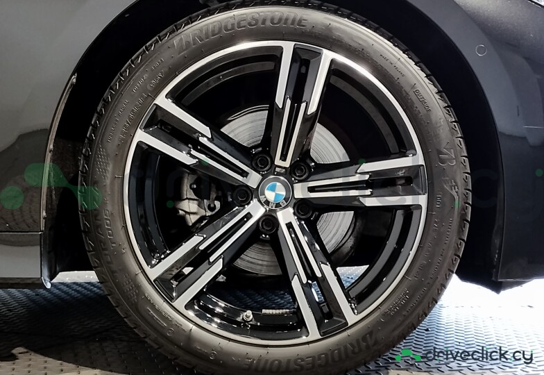 BMW 3 series Black