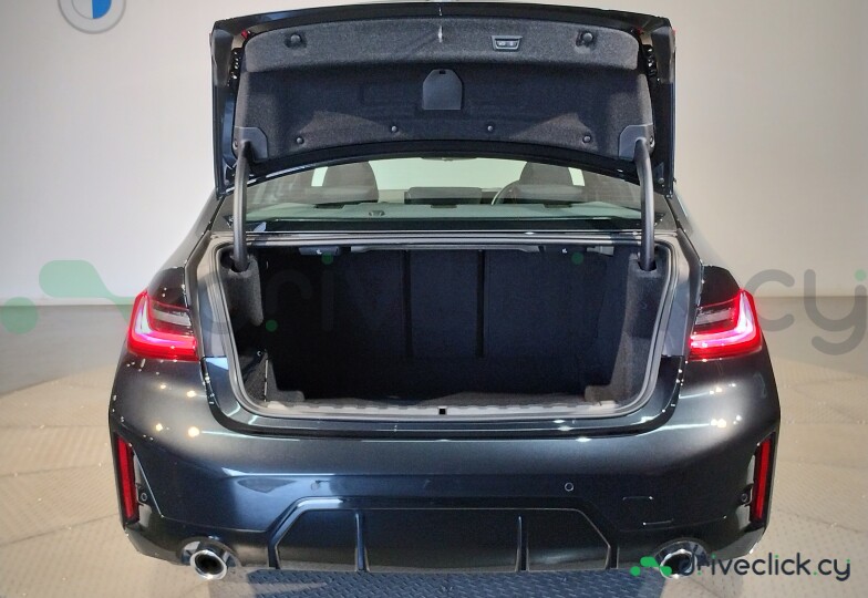 BMW 3 series Black