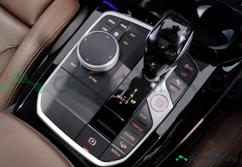 BMW X4 Белый