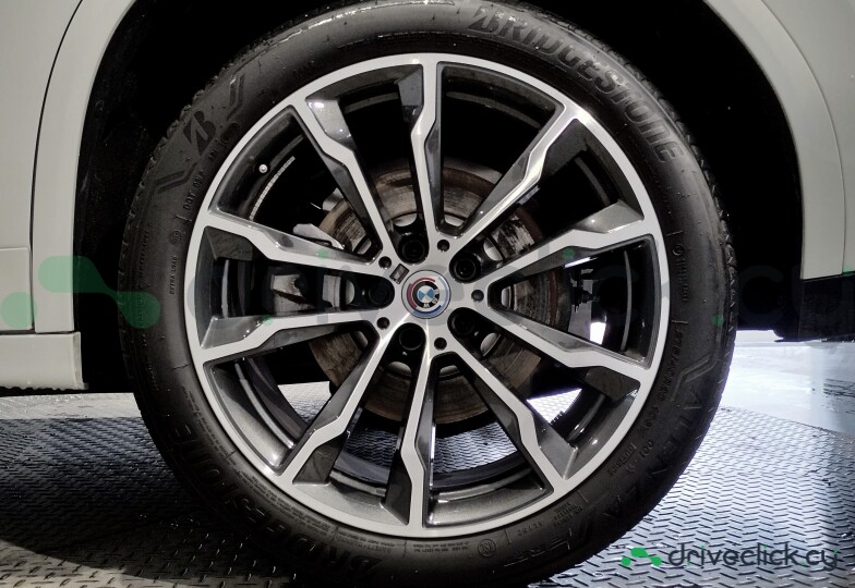 BMW X4 Белый