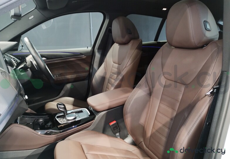 BMW X4 Белый