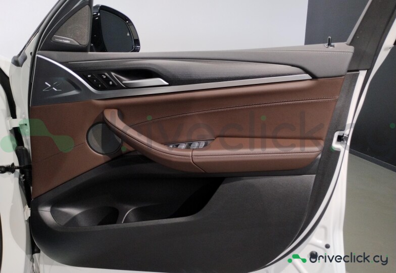 BMW X4 Белый