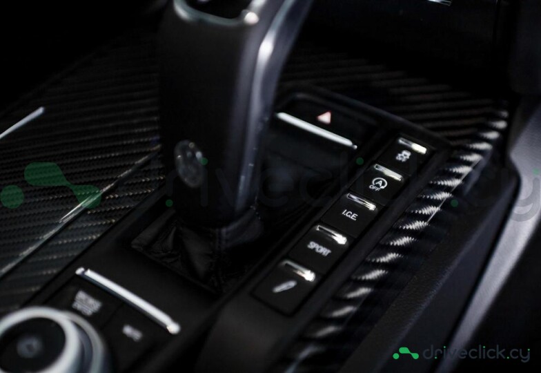 Maserati Quattroporte Black