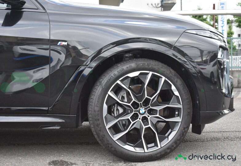 BMW X7 Black