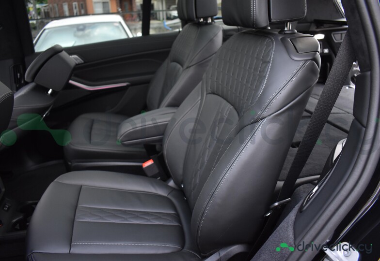 BMW X7 Black