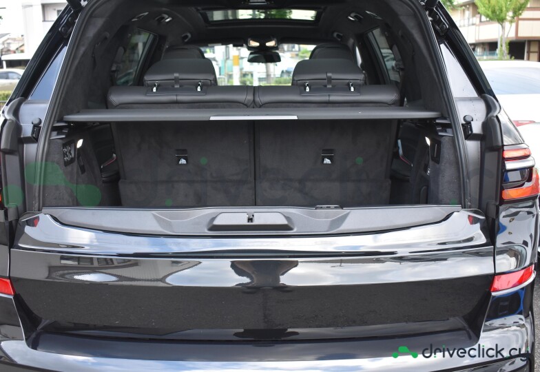 BMW X7 Black