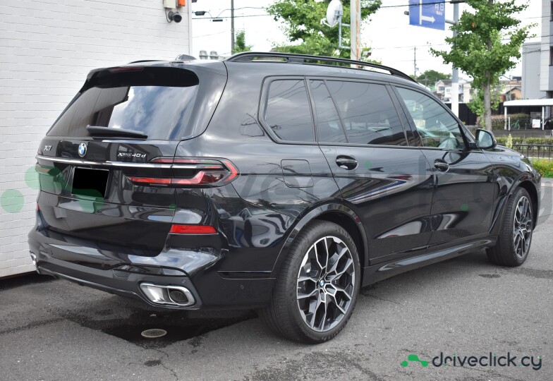 BMW X7 Black