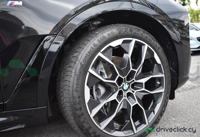 BMW X7 Black