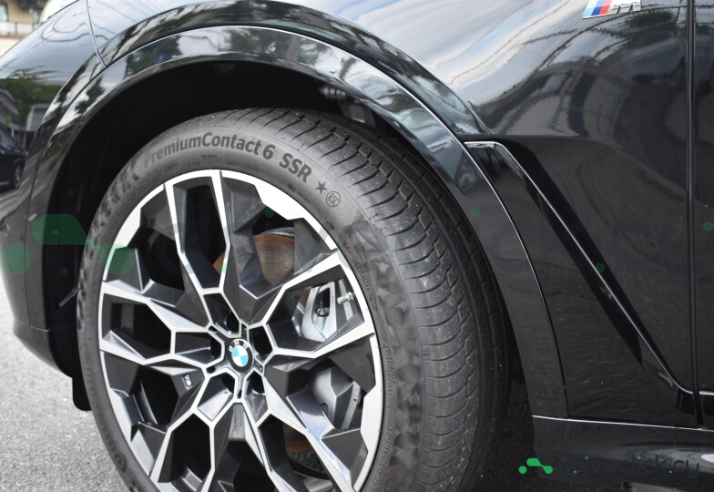 BMW X7 Black
