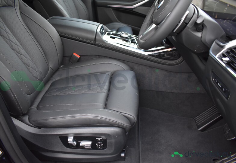 BMW X7 Black