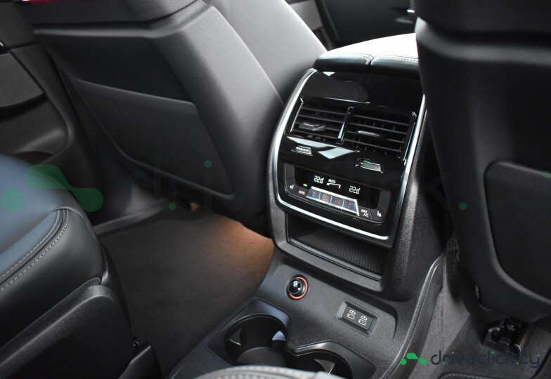 BMW X7 Black