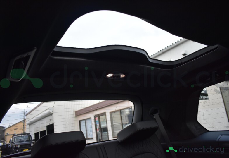 BMW X7 Black