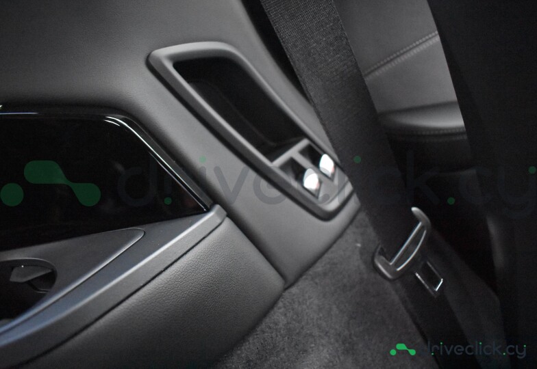 BMW X7 Black