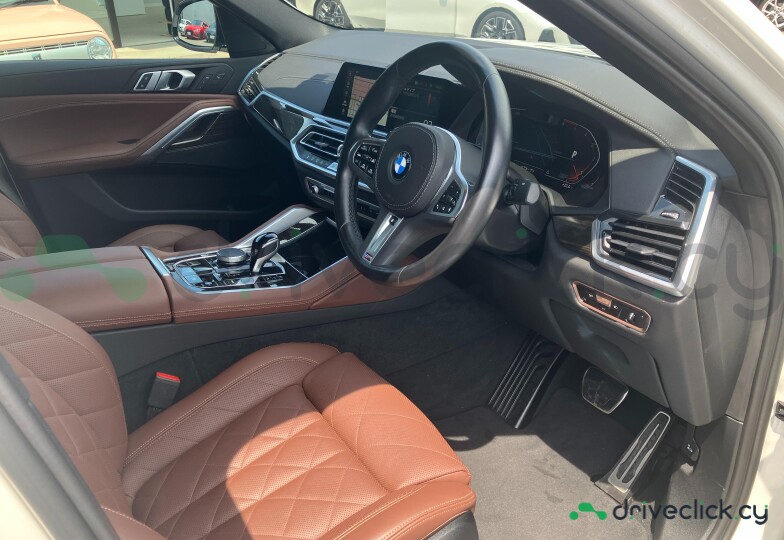 BMW X6 White