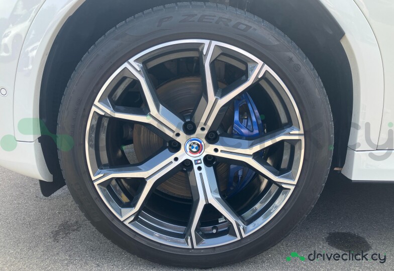 BMW X6 White