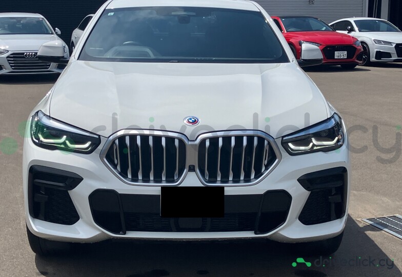BMW X6 White