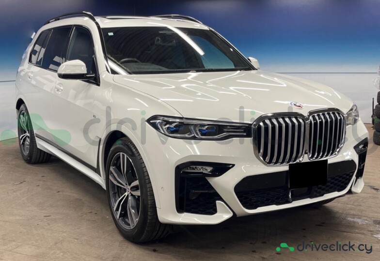 BMW X7 White