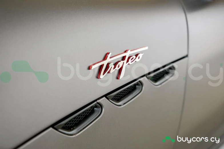 Maserati Granturismo Серый