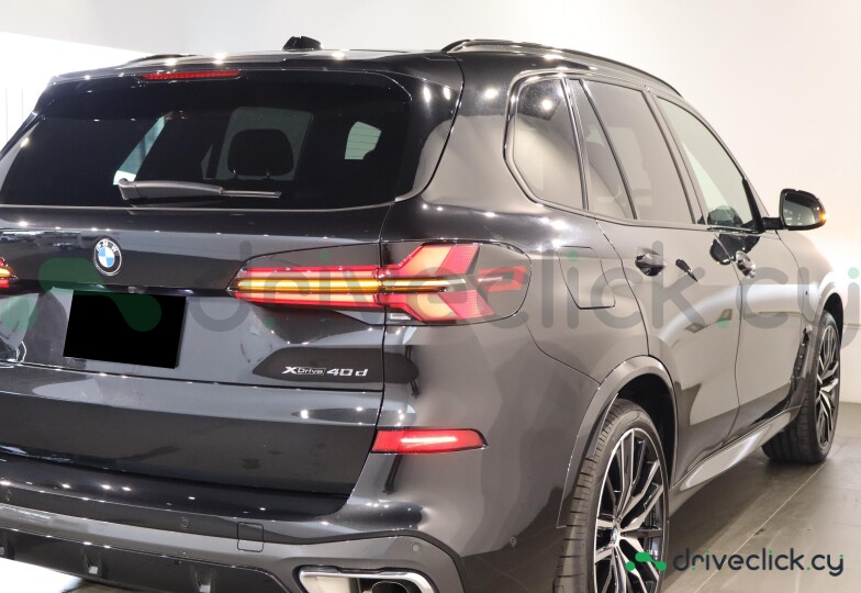 BMW X5 Черный